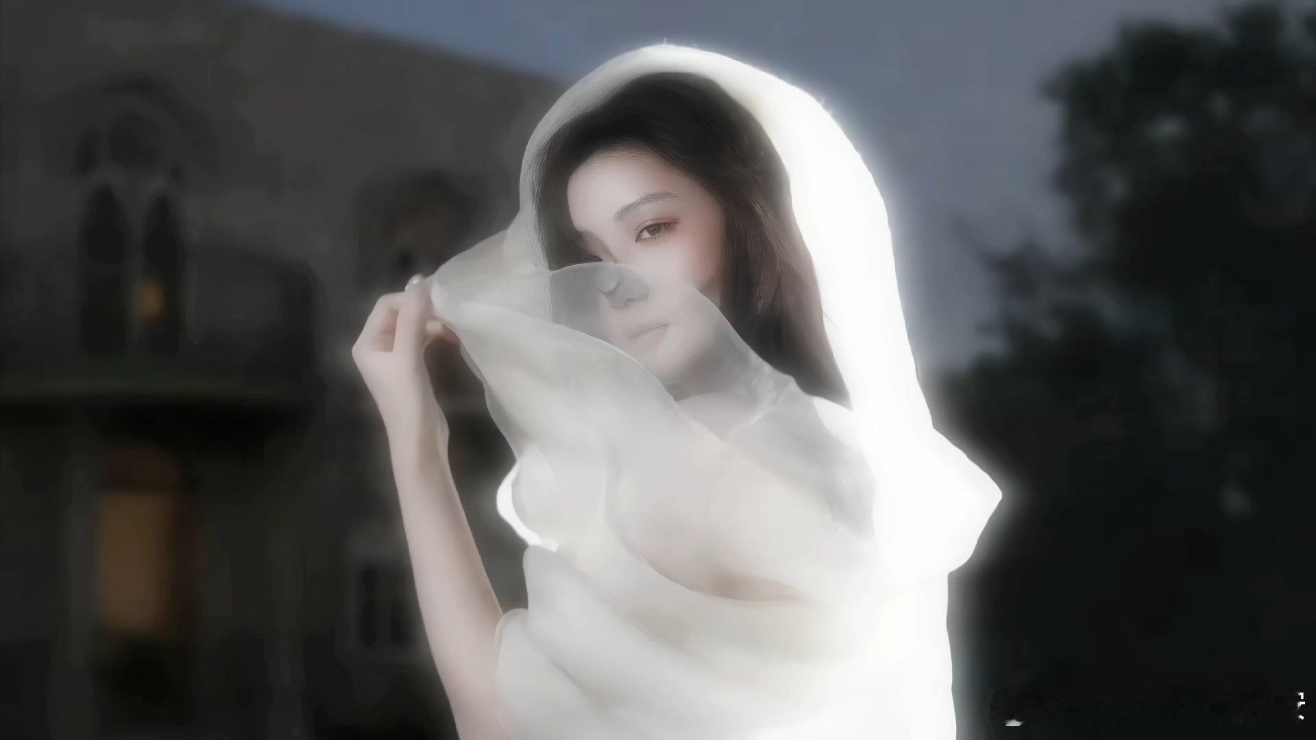 神性的

#陈意涵estelle[超话]# ​