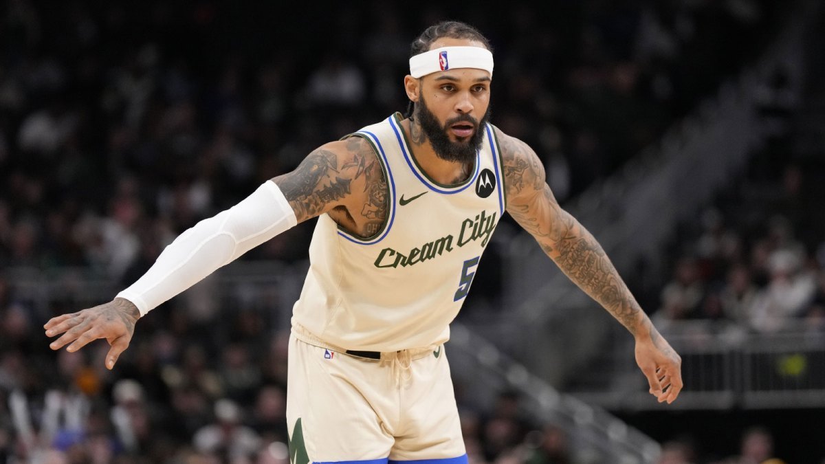 #NBA[超话]#调查再起！雄鹿特伦特合同涉嫌避帽，违规后果或重于快船伦纳德案

NBA刚完成快船伦纳德工资帽违规案的处罚，如今又开启对雄鹿、小加里·特伦特合同的调查。特伦特休赛期从底薪转为4年6400万的合同引发质疑。温德霍斯特透露，若违规属实，该案性质可能比快船事件更严重。

快船当初只是为球星 ​