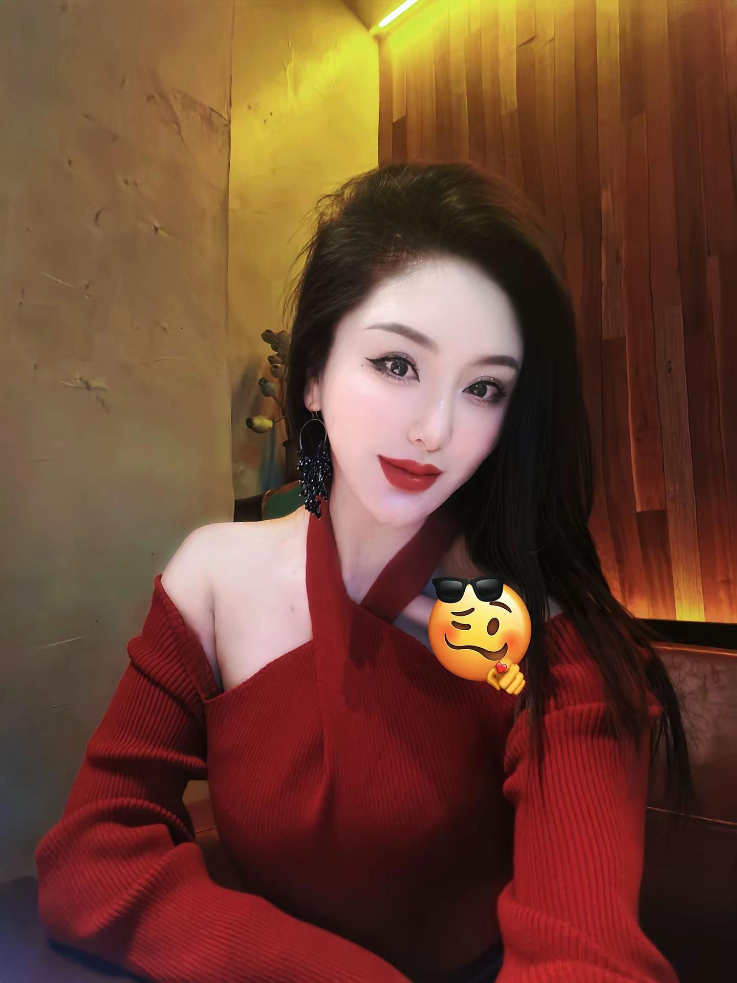 Hey you ~就是你 请靠近我怀里别假装不在意你明明动了心