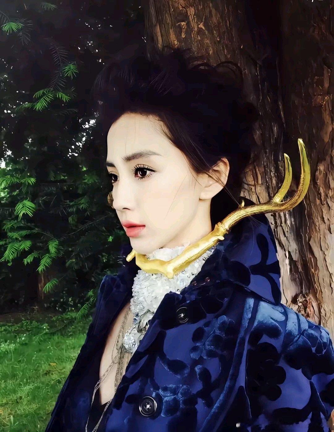 #angelababy[超话]# [兔子]#angelababy#

期待的不是雪，而是有你的冬天

​