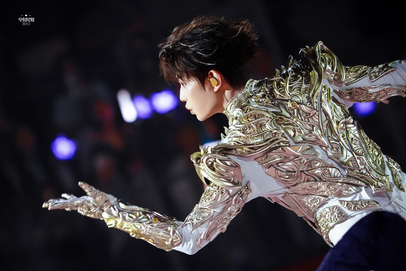 𝓡𝓸𝓶𝓪𝓷𝓽𝓲𝓬 𝓜𝔂𝓼𝓽𝓮𝓻𝔂
不说再见🌙
𝐗𝐈𝐂𝐑𝐄𝐀𝐓𝐄 𝐟𝐭. 𝐗 • 𝐢𝐧 厦门
#丁禹兮xicreateftx演唱会# ・#夏日Highlight时刻# ​