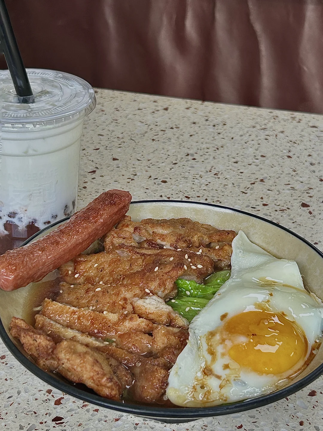 珠海餐飲氛圍下簡簡單單都好吃才是真好吃