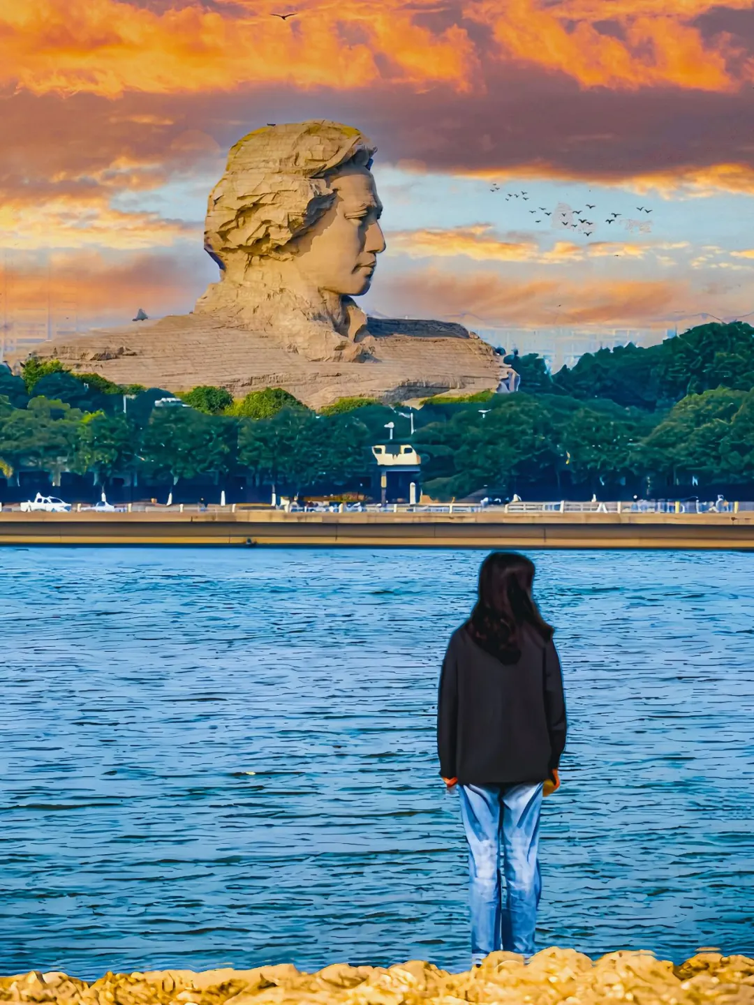 橘子洲头别去人挤人❗️拍毛主席像来这里更香