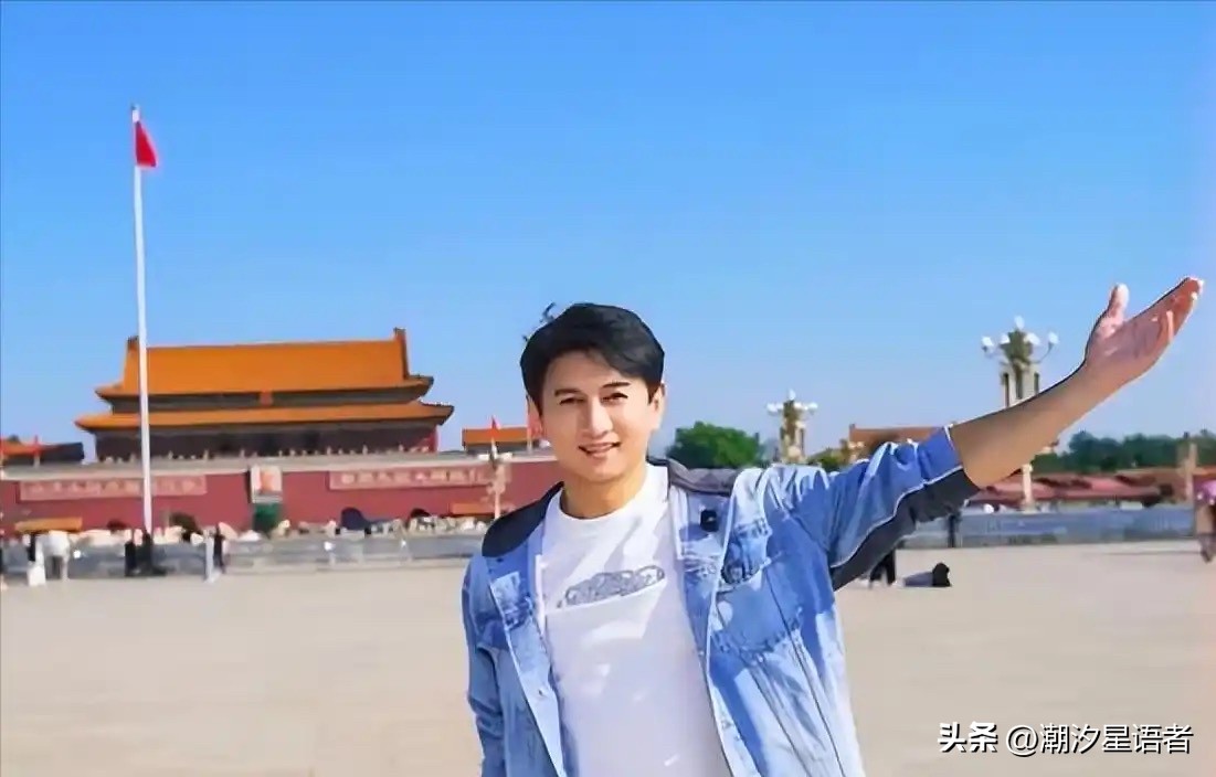 吴奇隆一句“现在”，把多少人的青春炸出来了！

粉丝追问小虎队啥时候开演唱会，吴奇隆甩出俩字：“现在。”评论区直接沸腾，有人已经开始查银行卡余额了。

先泼盆冷水。

翻翻他前阵子的采访，原话是：合体这事他一个人说了不算，得看另外两位的档期和想法，目前压根没有确定计划。这回的“现在”，大概率是聊天聊
