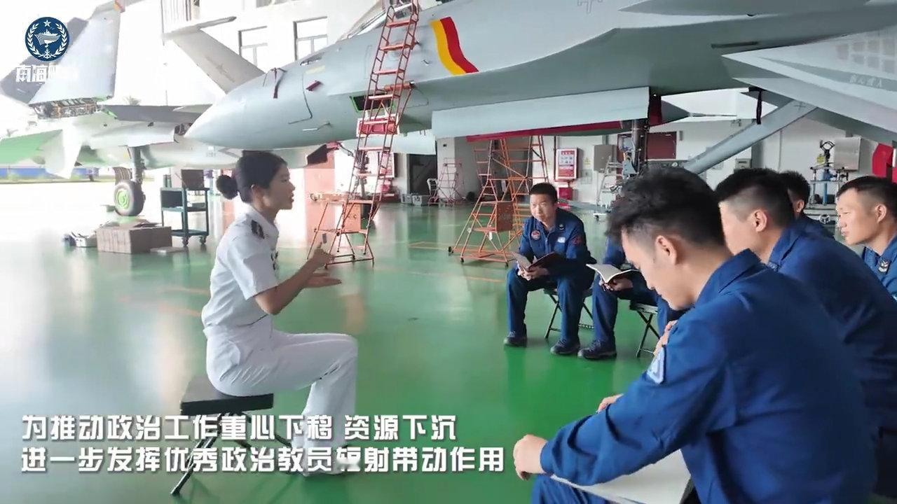 南海19号歼-15T

#烽火问鼎计划##中国海军# ​