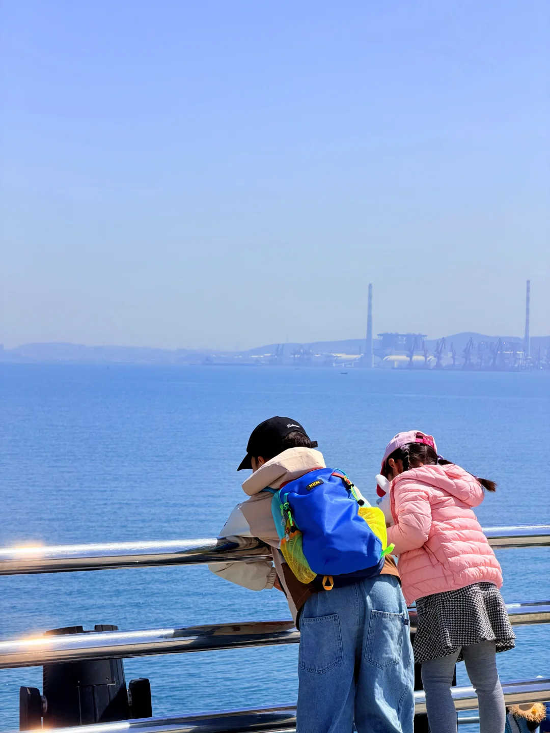 4.14威海现况！海边郁金香开了！海特别蓝！