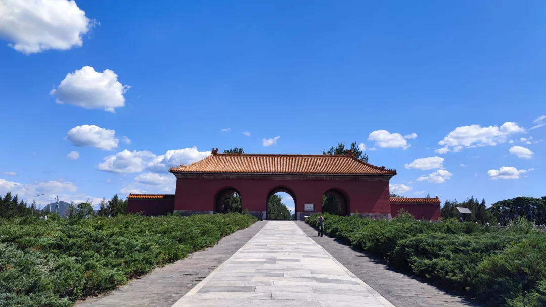 明十三陵之神道、长岭、定陵、昭陵