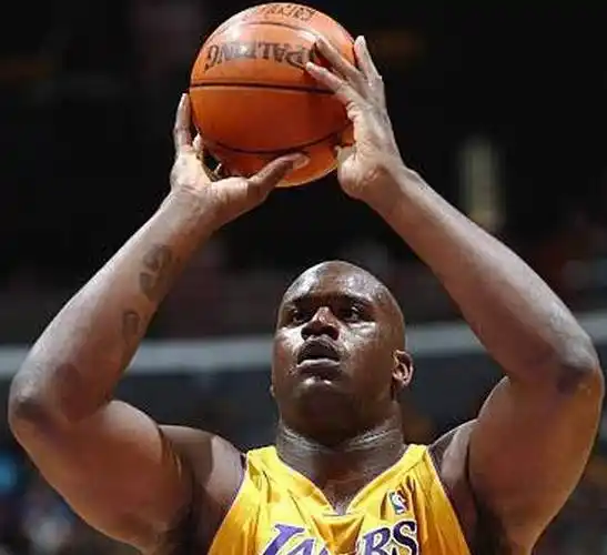 盘点NBA历史上十大奇葩数据，哪个最让你惊讶: 1:罗德曼0分28个篮...