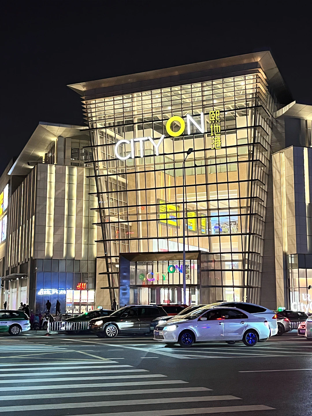 开业九年，小步快跑，拆解熙地港的长期主义