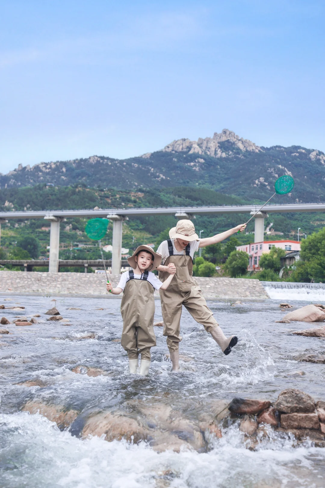 趁还没🔥锁住青岛这个人少的玩水宝藏地