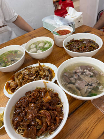 纯吃的一天