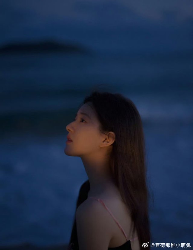 #赵露思[超话]# zls#赵露思许我耀眼# zls#赵露思许妍#

素未谋面的爱人  谢谢你拯救我 ​