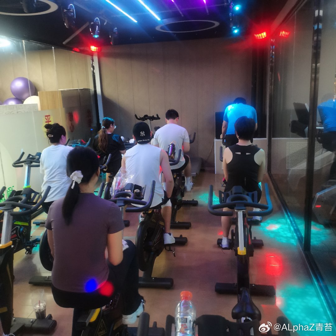 2020，我和老王#老王我要gtr[超话]##再见8月,你好9月# ​