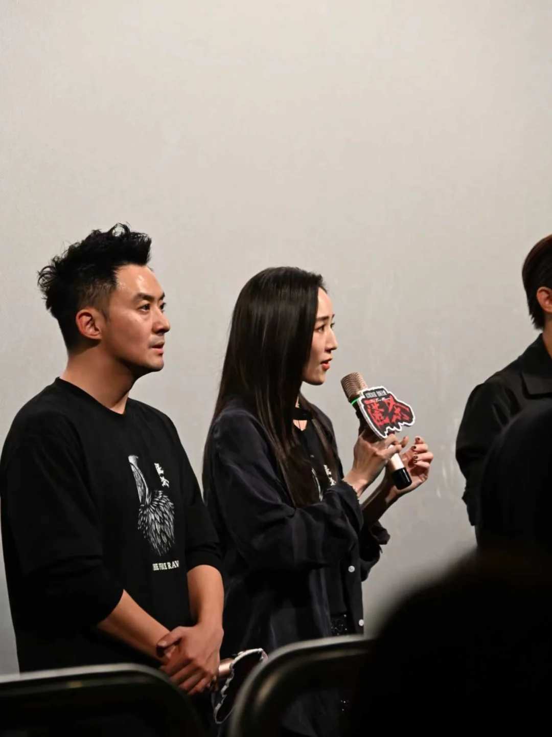 在正佳见到张钧甯真人好瘦！