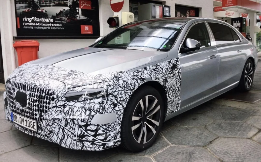Mercedes-Maybach S Class中改款谍照