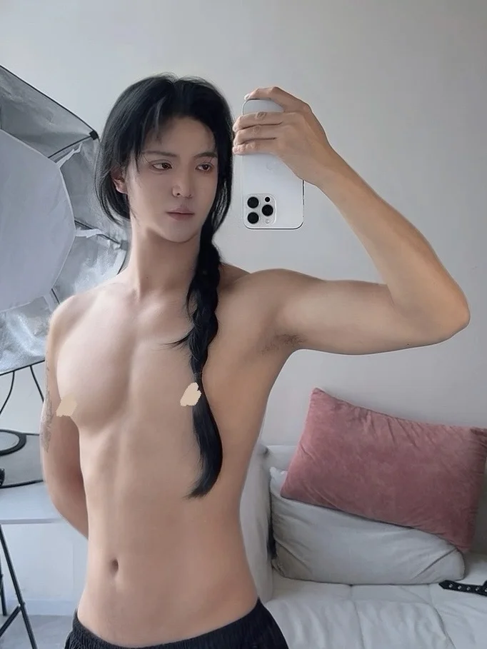 长发男生｜家里的长发舅舅回来过年了