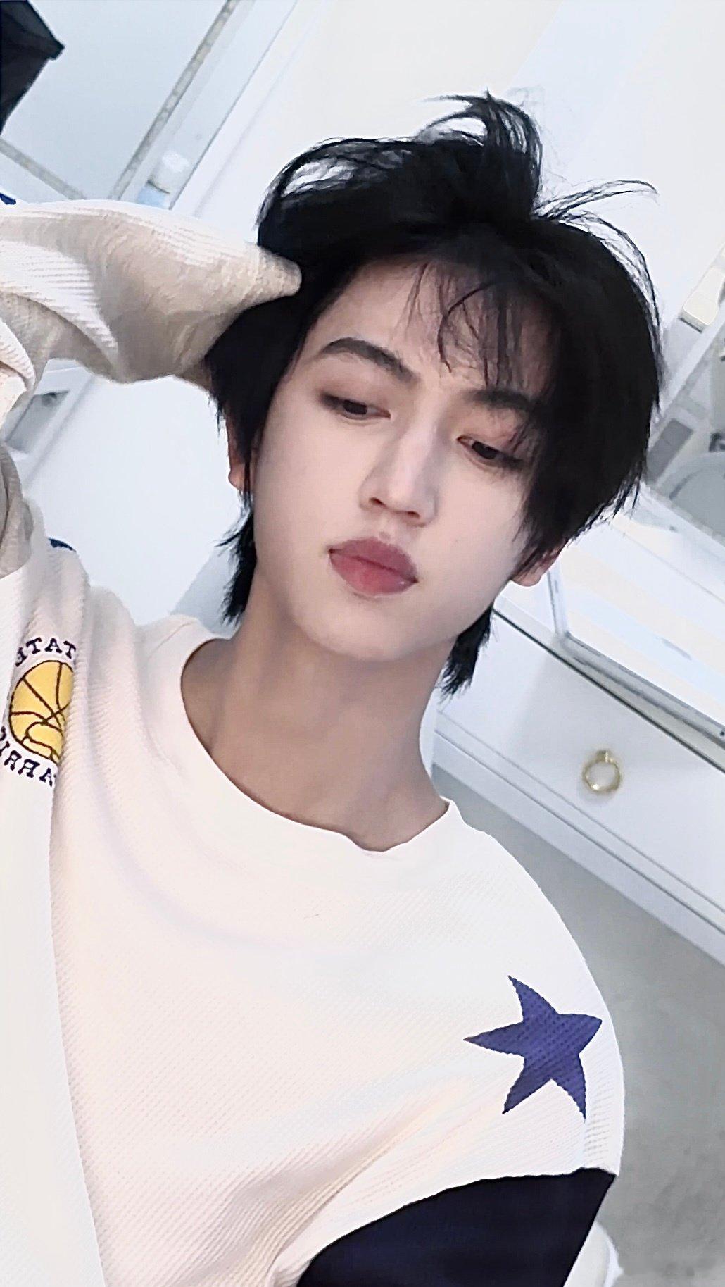#张桂源[超话]##张桂源铁一番队长##张桂源 四代全能领域top##张桂源[超话]##张桂源 四代全能核心ace##张桂源 四代第一主舞# ​
