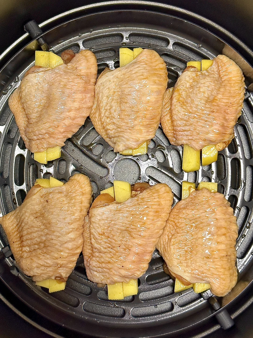 年夜饭必备🔥好吃到舔手指的鸡翅包土豆！！！