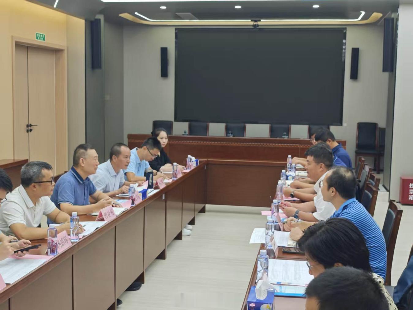 【市水务局赴省广州航道事务中心协调推进涉航水务项目审批工作】为加快广州...