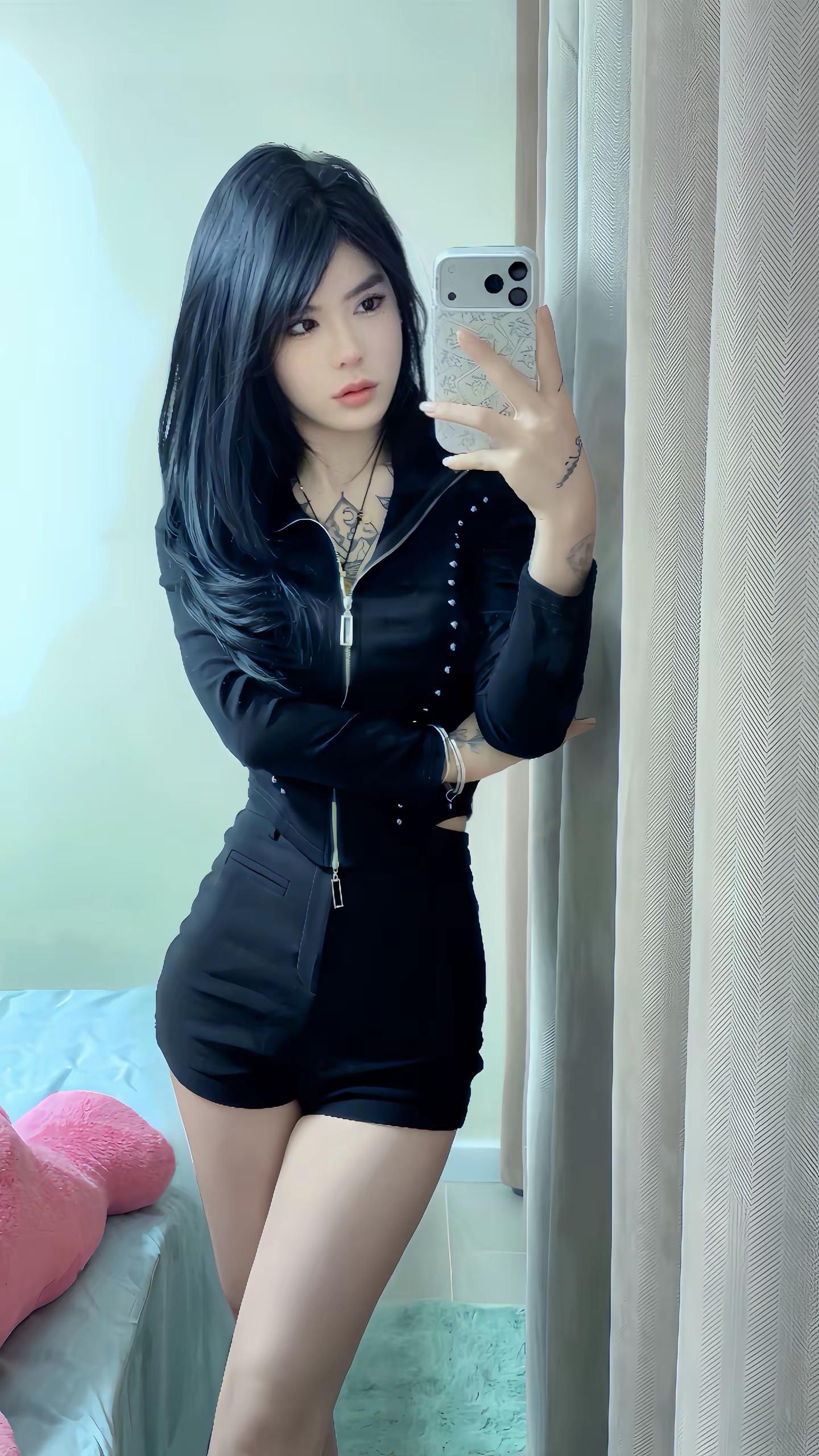 好女人得到名声 坏女人得到一切.