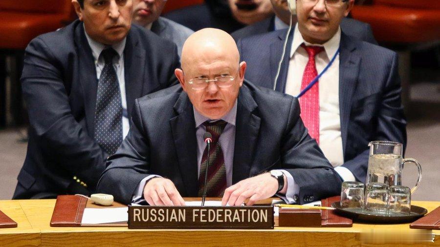 🇷🇺 俄罗斯希望一位能够推动解决乌克兰冲突的联合国负责人

未来的联合国秘书长应该能够参与有关乌克兰的和平进程，俄罗斯联合国代表瓦西里·涅边齐亚表示。

🔸 厄瓜多尔候选人伊冯娜·阿-巴基（Ivonne A-Baki），竞选接替古特雷斯一职，已公开提议为乌克兰谈判中立地位。

🔸 “有协议认为俄 ​