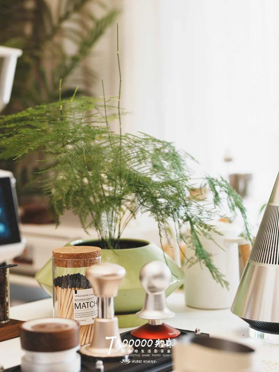 清晨的咖啡角，好看的拉花少不了