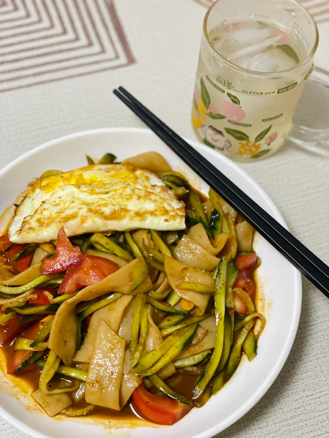 午餐不知道吃啥16🤦🏻‍♀️