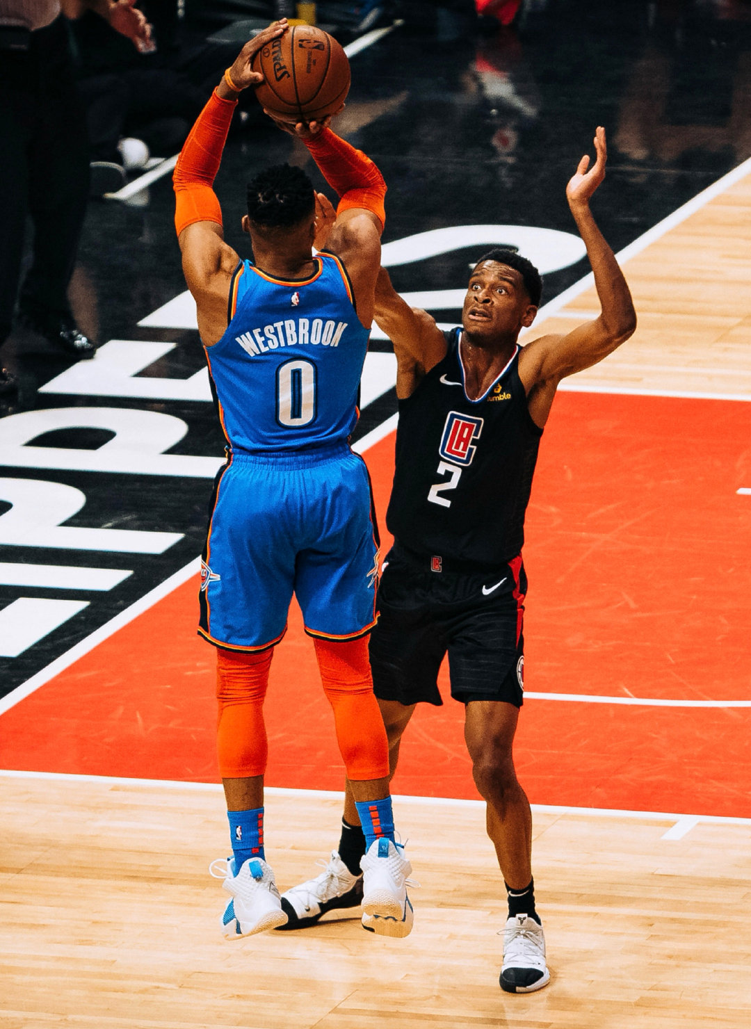 Russell Westbrook & Shai Gilgeous-Alexander

#威斯布鲁克##亚历山大##nba# ​
