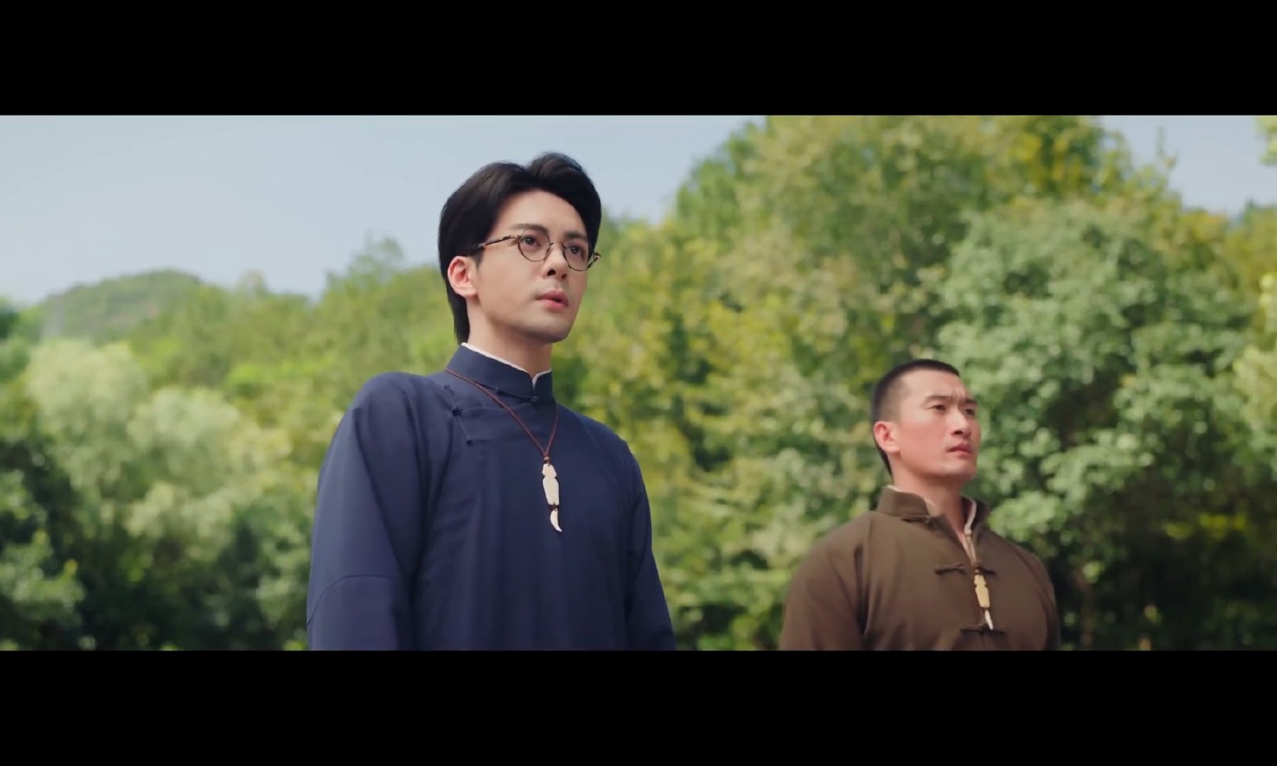 吴老狗戴眼镜 直接梦回顾易中👓


#曾舜晞九门收官长文##曾舜晞九门##吴老狗野草扎根向上生##曾舜晞顾易中# ​