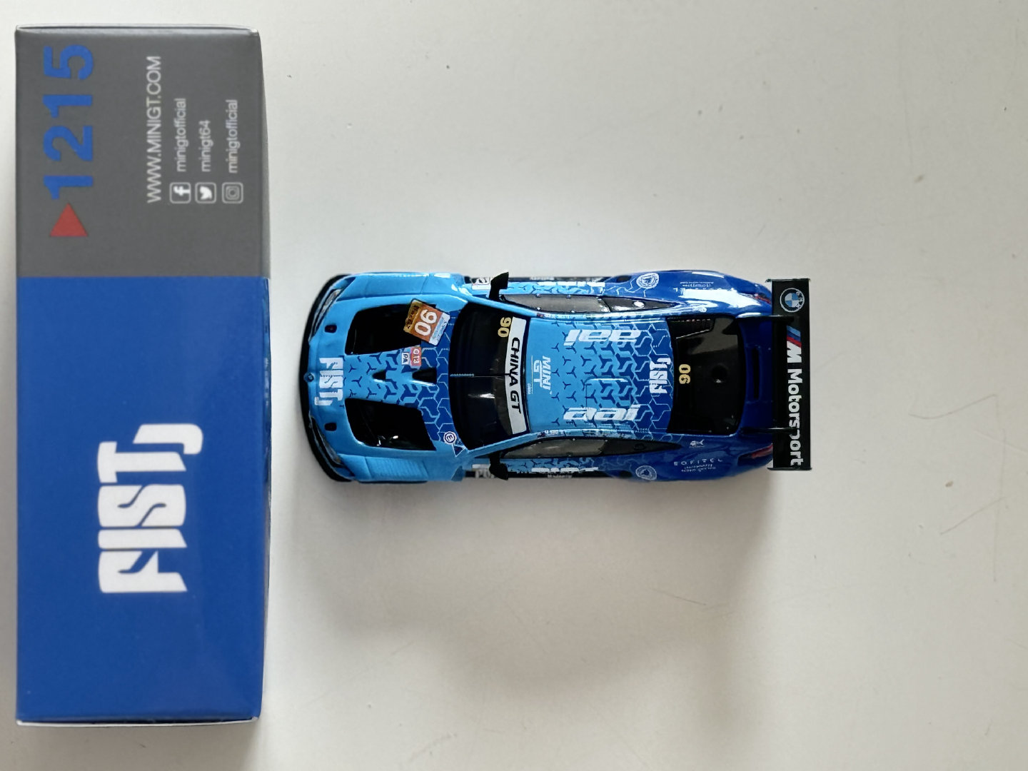 1215它真的没毛病！
0.8张安全下车
#minigt##宝马m4gt3evo# ​