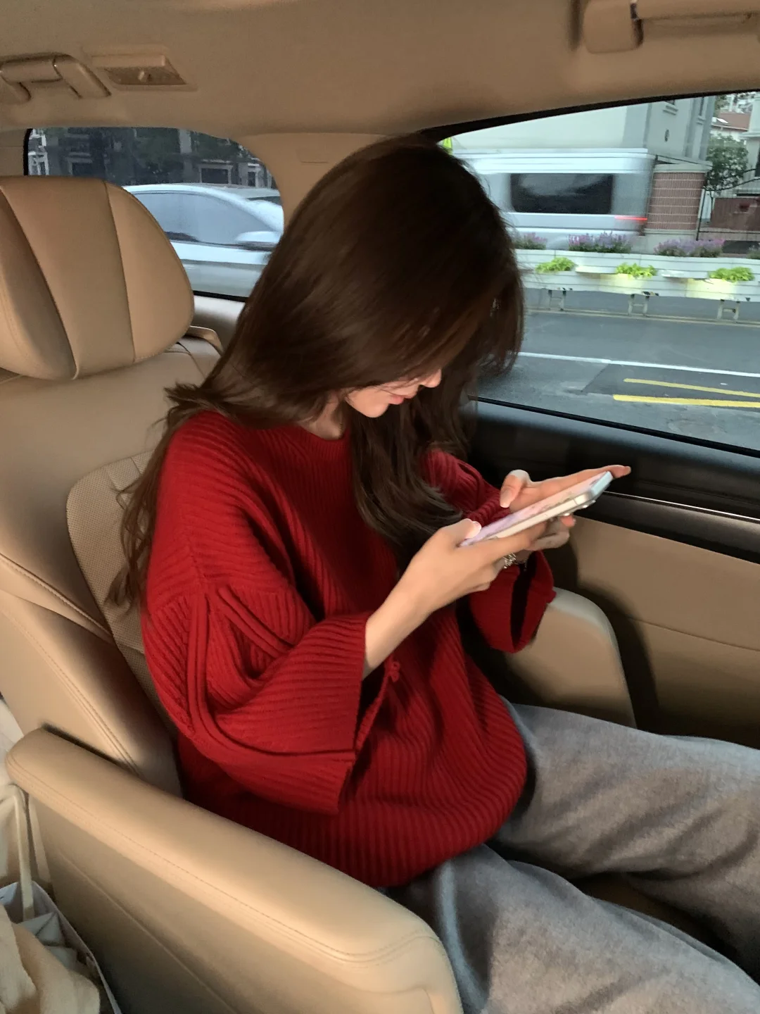 红毛衣明天出货了