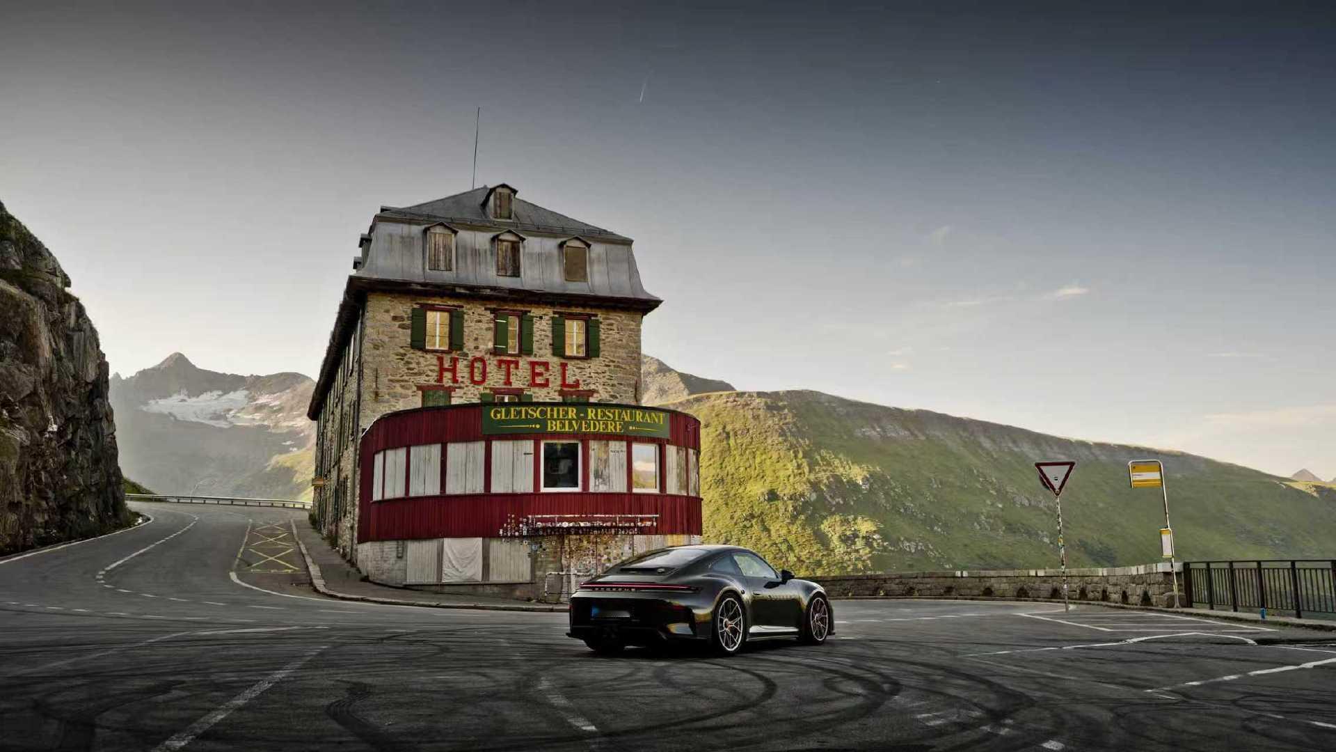 911 ​