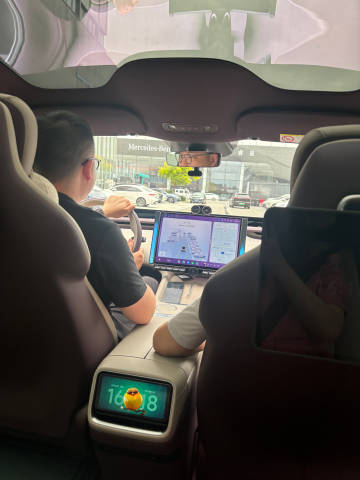 试驾领好礼，小米yu7，GT是排队王<span class="url-...