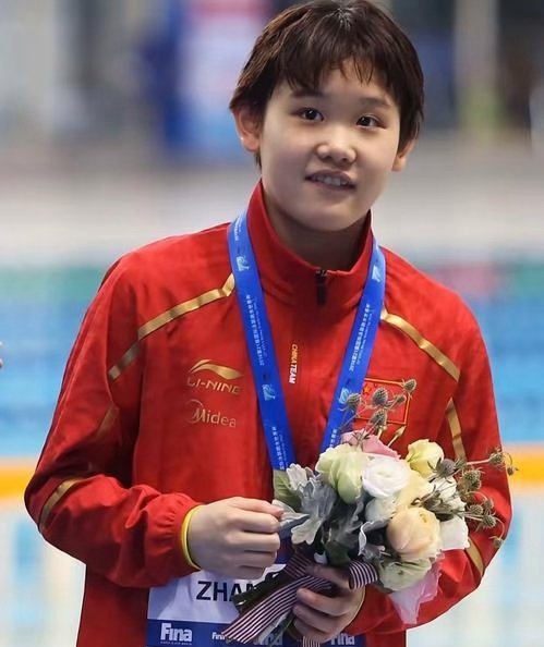 #张家齐打算要读研究生了#
奥运冠军退役后开始规划读研了，真的好励志！ ​