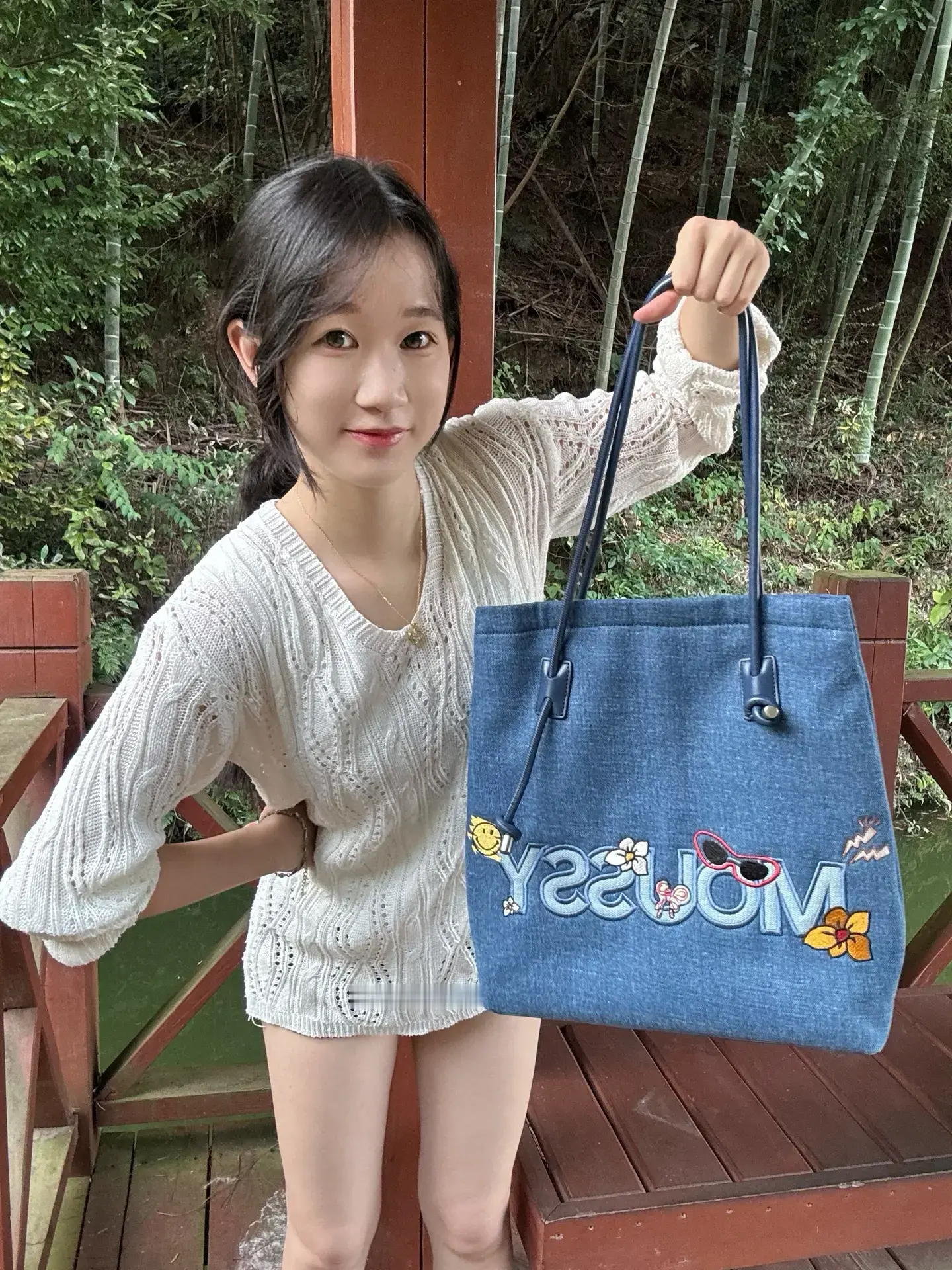 My Melody.MoussyBag BACKTO2000s 宋妍霏 孙乐言