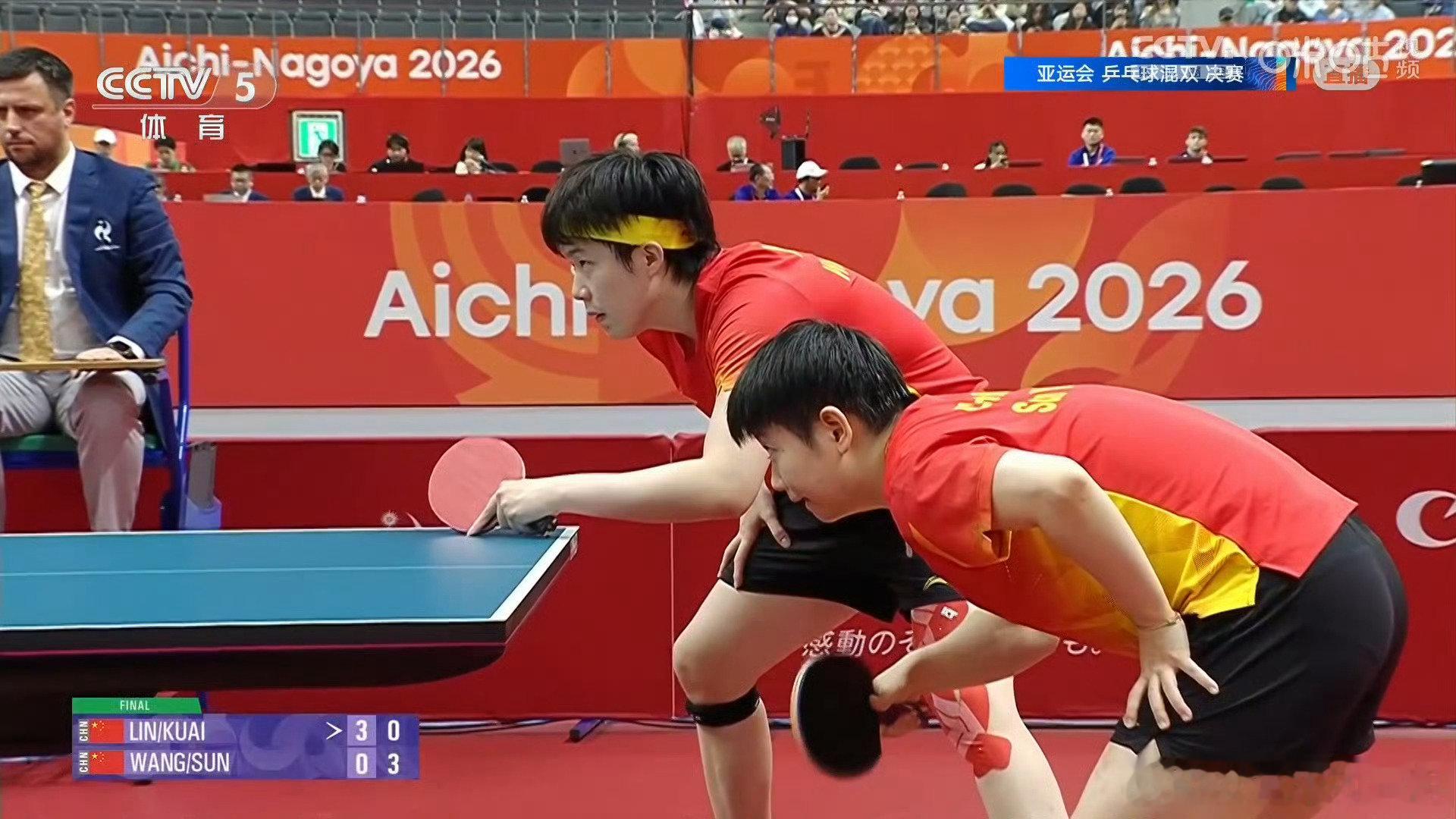 #林诗栋蒯曼金牌#一场精彩的国乒内战看得人心潮澎湃！恭喜栋曼拿下这枚宝贵的混双金牌。也感谢莎头组合，输赢只是一时，真的特别感谢四位运动员，全力以赴为我们献上了一场高质量的对决。每一分拼得都特别不容易，大家在赛场上挥洒汗水，展现出最好的自己。为国乒的小将们点赞，辛苦了！ ​