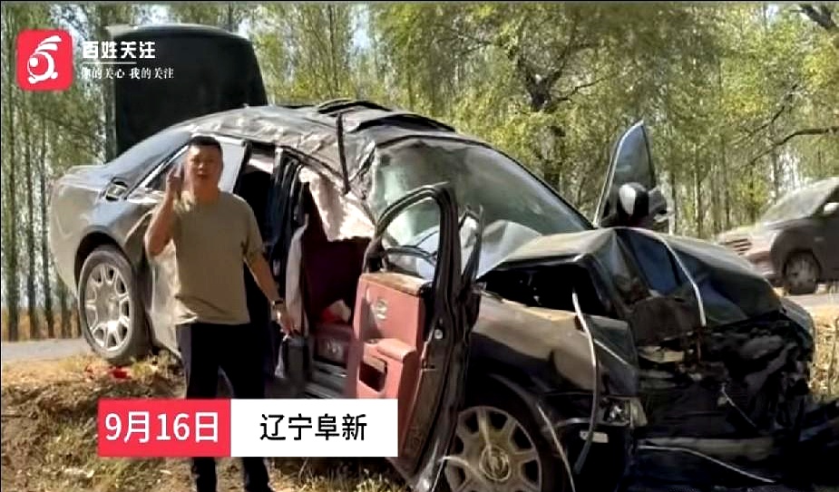 辽宁阜新这事把人看无语了，男子为了接亲有面子，特意跟朋友借了台百万二手劳斯莱斯，转头竟然交给一个年轻小伙开，小伙开车打瞌睡，直接一头怼上路边大树，车头车门全报废，光维修费就奔着几十万去了
 

最绝的是，这台豪车平时为了省钱根本没买商业险，就挂了个交强险上路，几十万的窟窿全得自己掏现金填。借车的充了