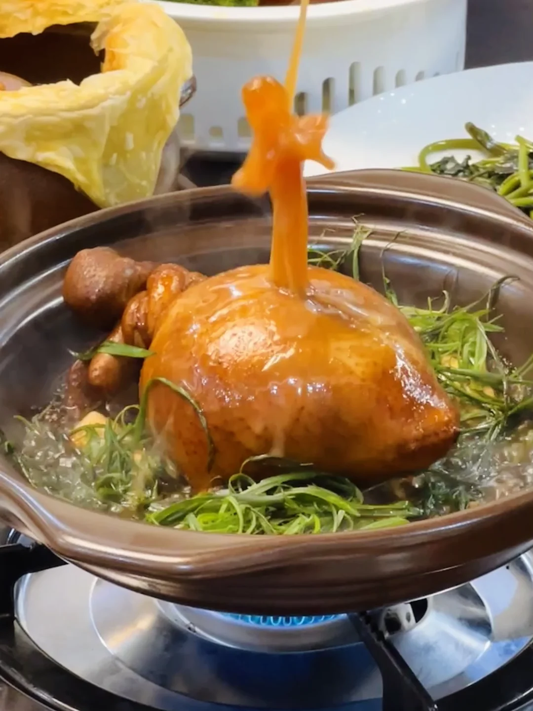 这只鸽子真的是肥嘟嘟，实在是太好吃啦！
