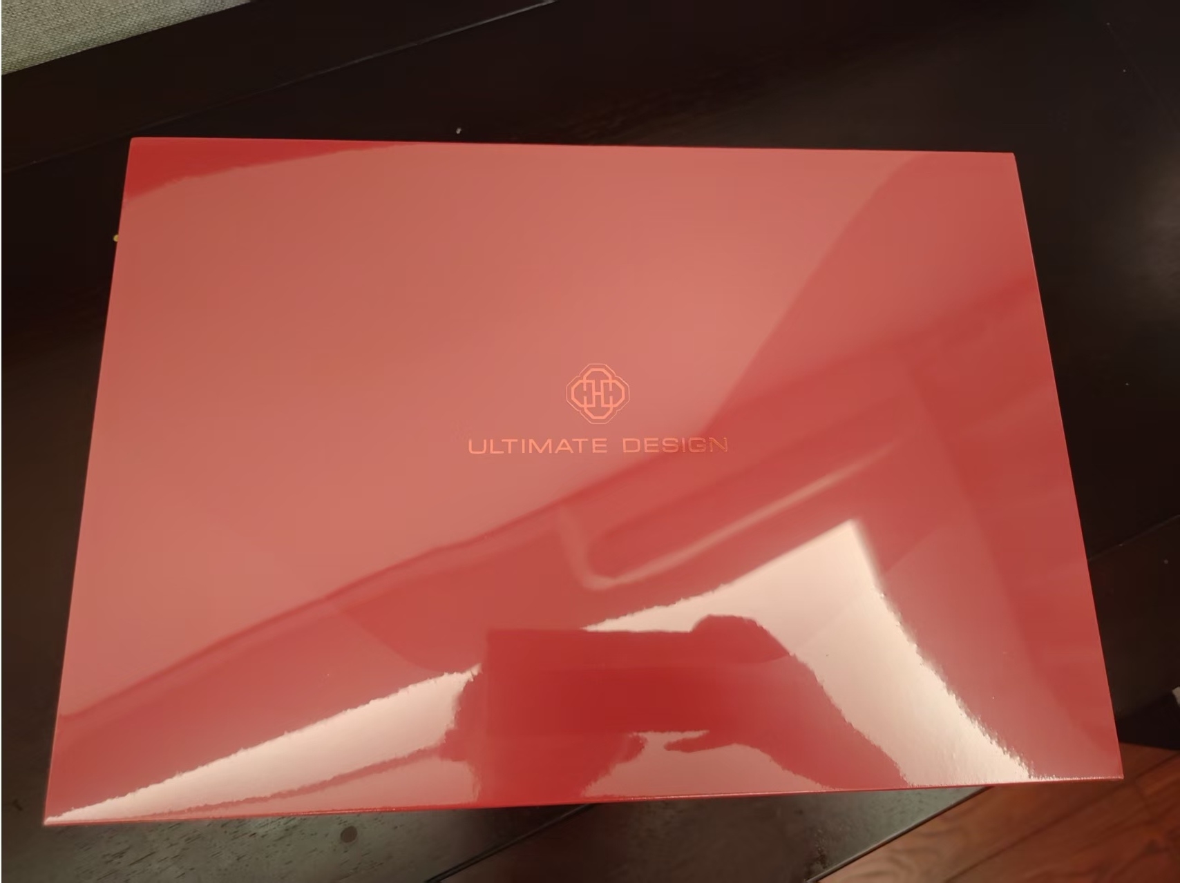 华为Mate XT2非凡大师拆箱！全新展翼三折叠，开合丝滑，10.2英寸大屏震撼登场，兼顾颜值与生产力，黑科技拉满。
华为MateXT2 我的华为APP花粉社区 
MateXT非凡大师系列