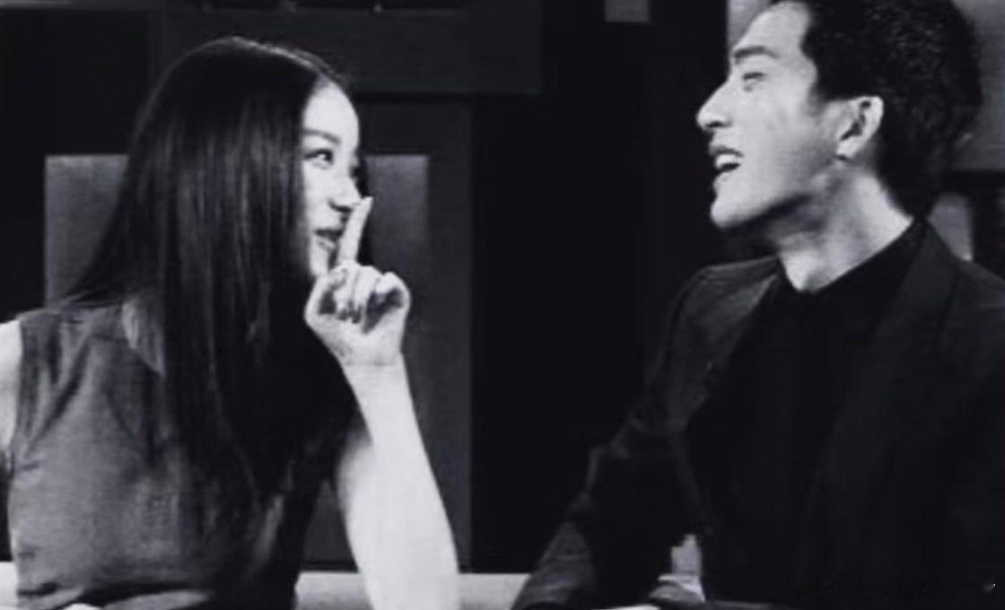#井柏然倪妮分手原因##倪妮井柏然分手原因##曝井柏然刘雯结婚了#曾经是大众眼中气质颜值都很契合的一对，受事业忙碌聚少离多影响，加上两人都很有个人主见，不愿为感情做出妥协，步调慢慢不再一致。难得的是分开时足够体面，没有拉扯纠葛，好好珍藏过往，各自奔赴属于自己的人生，也是成年人感情里一种 ​