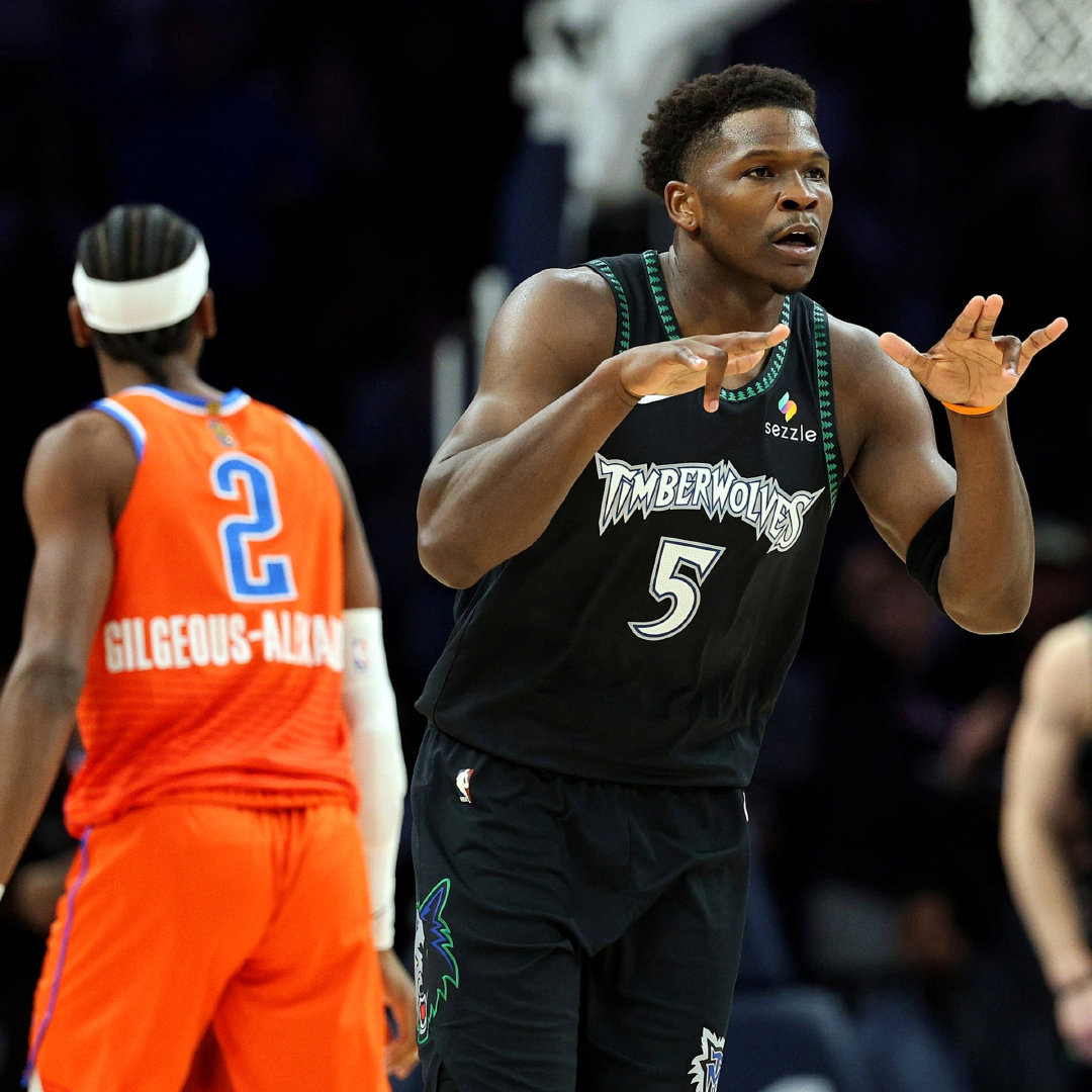 Anthony Edwards & Shai Gilgeous-Alexander

#爱德华兹##亚历山大##nba# ​