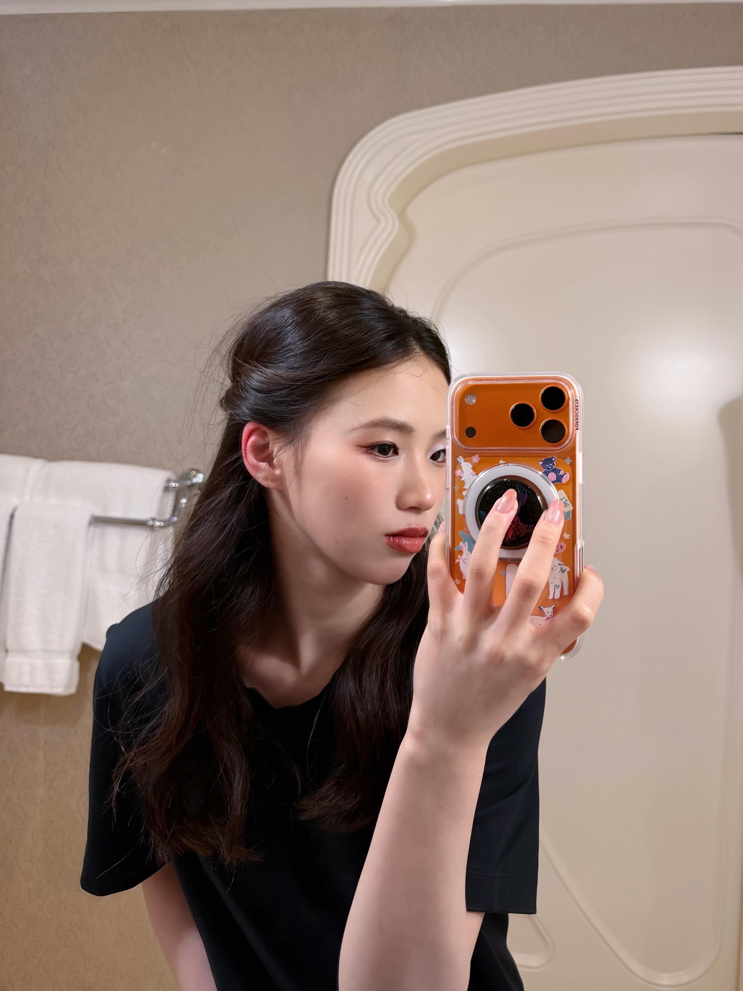 分享迪士尼游玩照：A fantastic journey ~👸  陈...