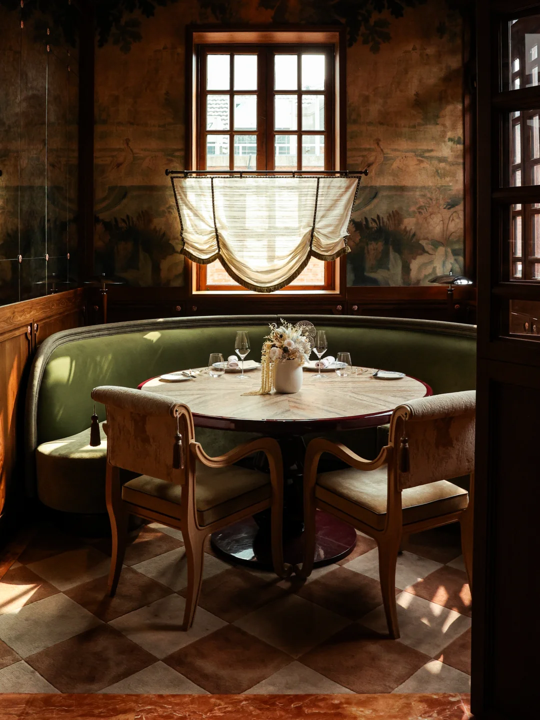 ORTENSIA🏠环境美得不可一世，服务和菜…