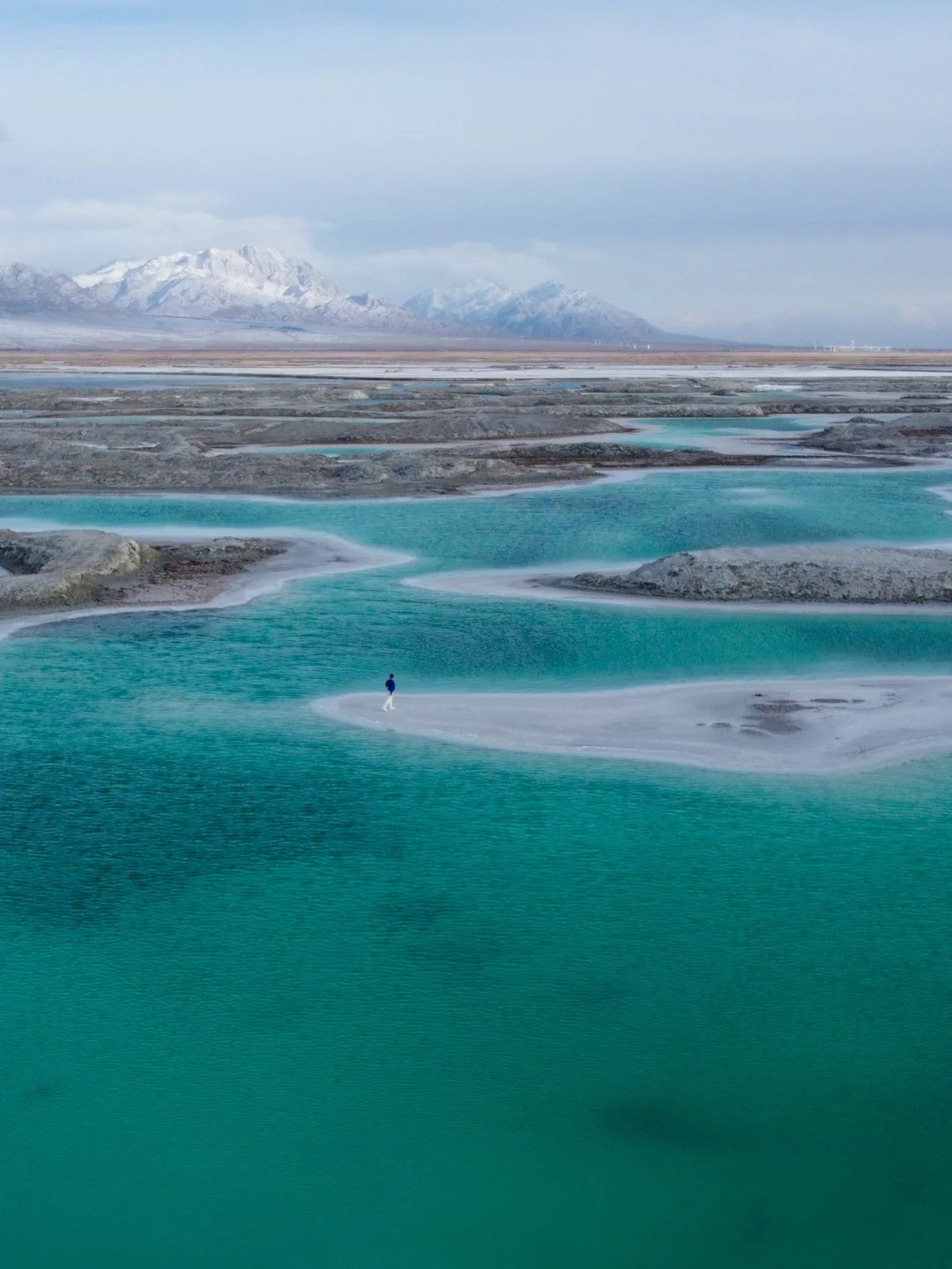 雪山翠湖，美的像人间天堂｜大柴旦翡翠湖