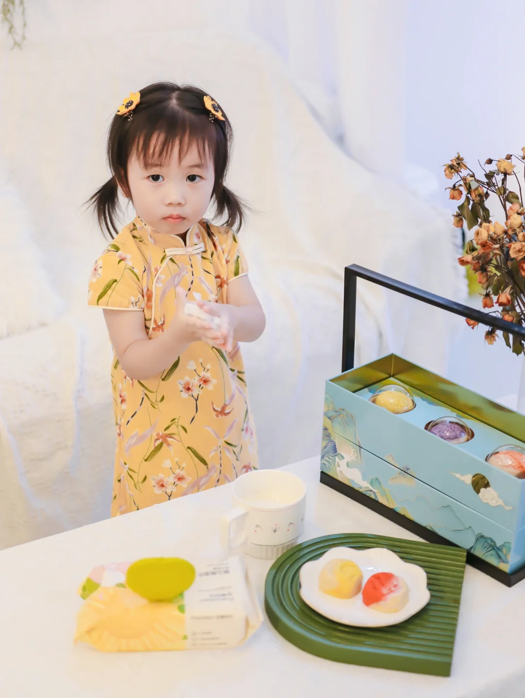 中秋送礼｜萌娃爱不释手的中秋月饼