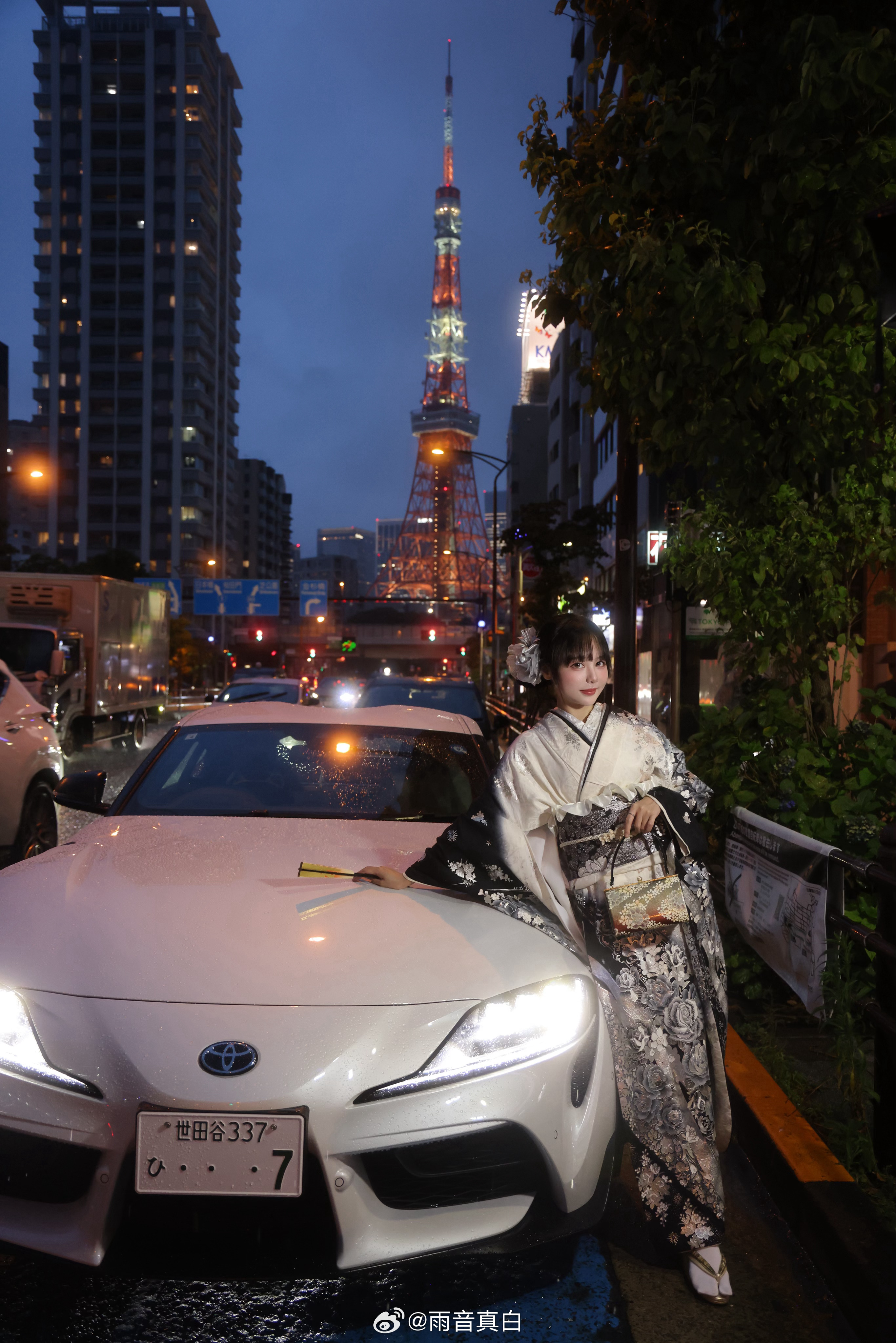 在深夜的高速公路中入睡之時
只有鹵素燈泡妖豔地閃閃發光

#supra##jdm# ​