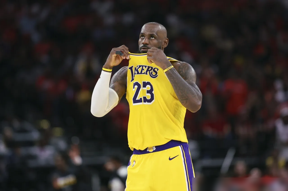 太阳刚被4-0剃了光头，结果最急的不是太阳球迷，而是那个美国名嘴Ski...