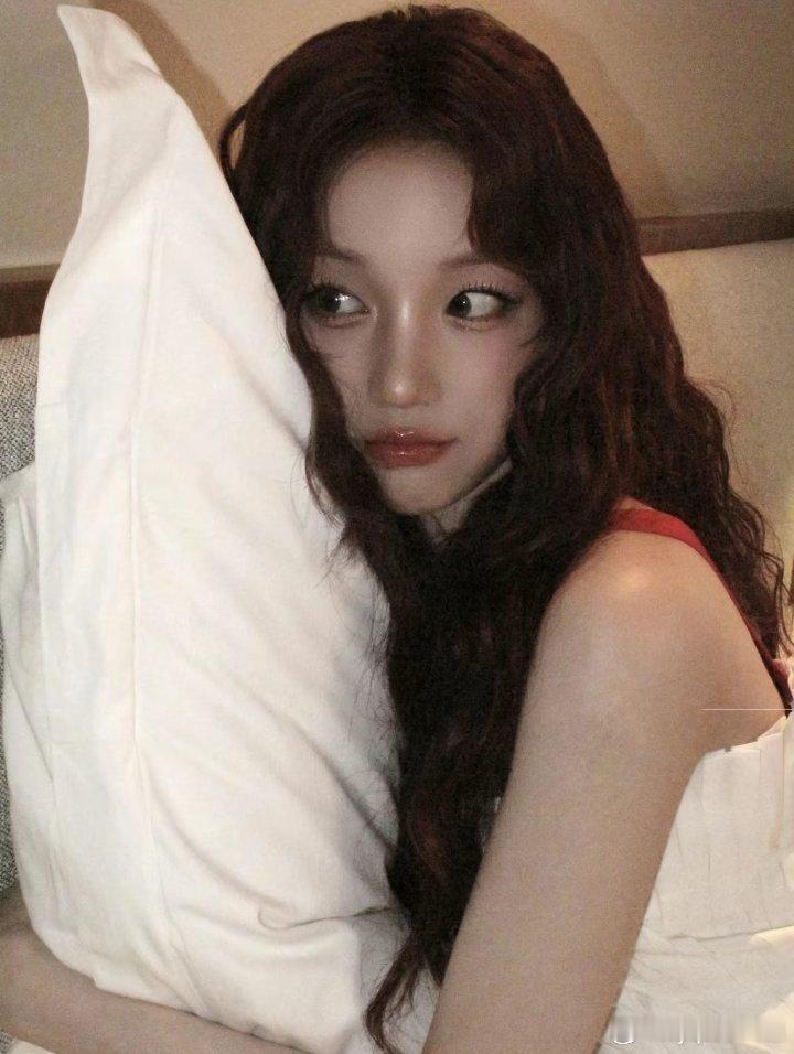 #宋雨琦[超话]# 超美雨琦谁能不爱❤️❤️❤️ ​