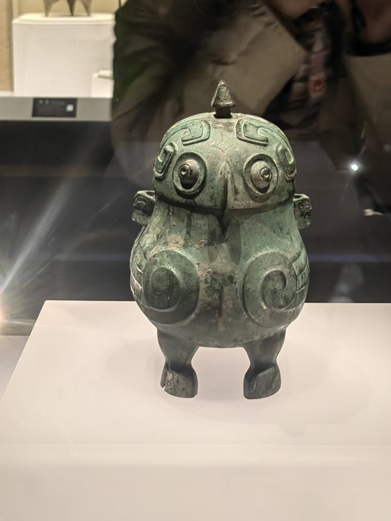 明天去上海出差，大家帮我取个英文名。