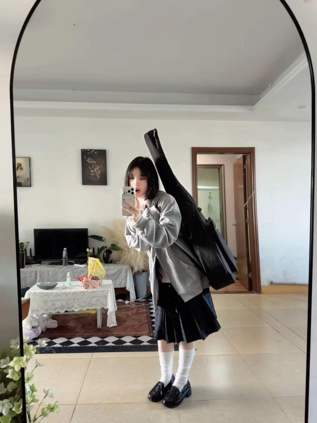 性格很恶劣 胜在脸太乖